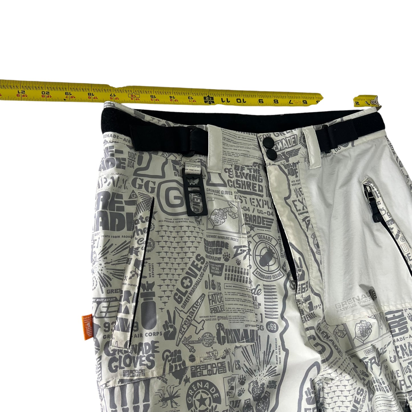 Grenade 07 fatigue project snowboard pants Men’s medium