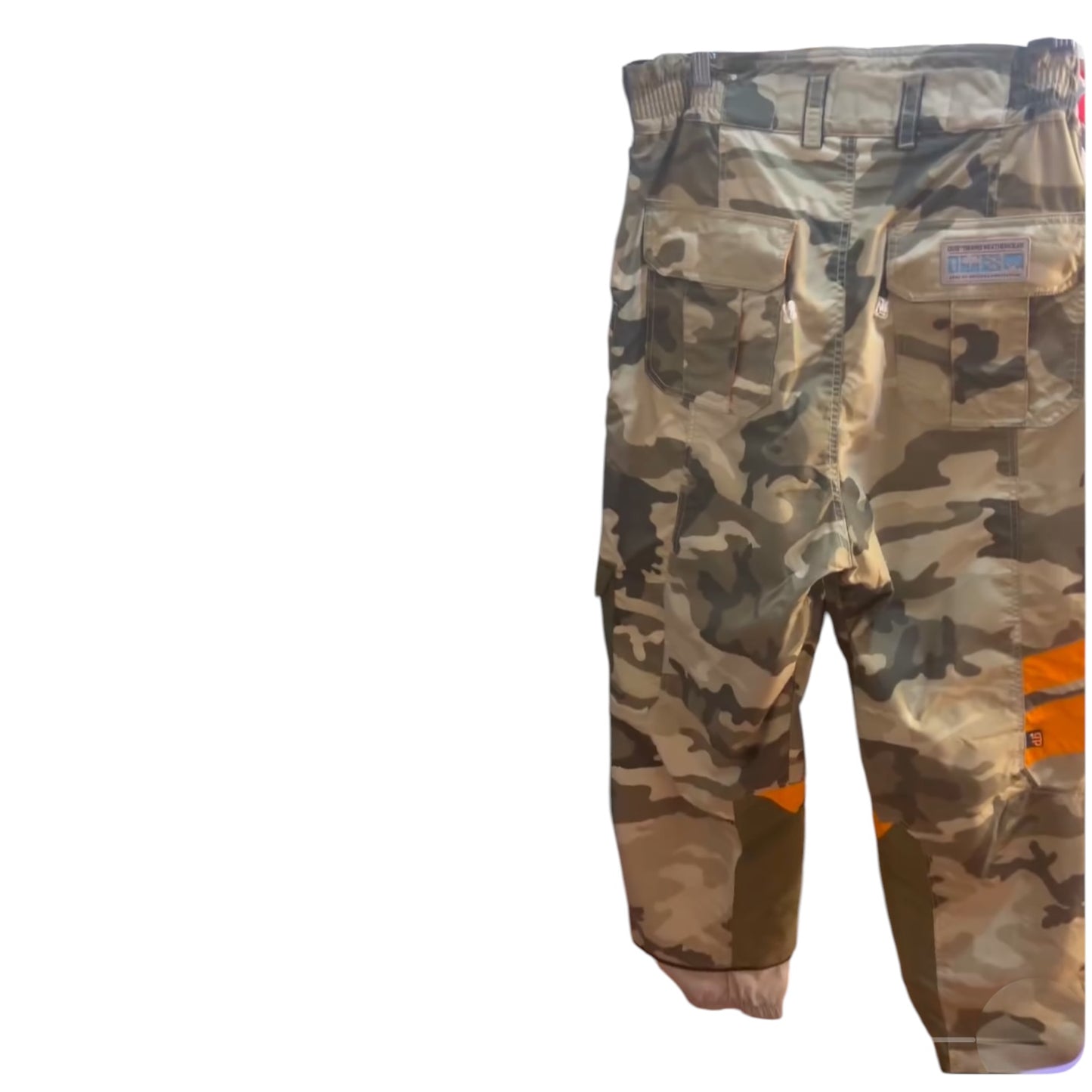 DUB Brand Weathergear camo snowboard pants XL