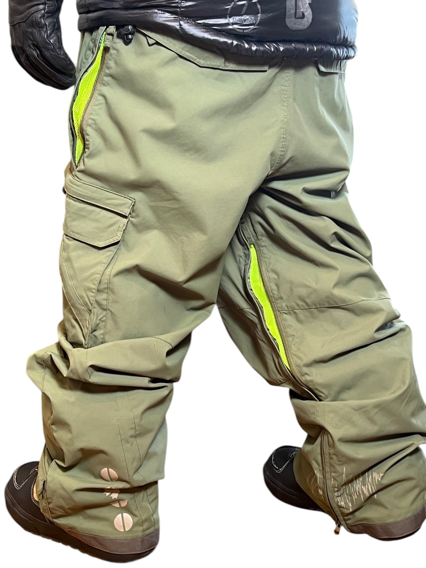 Westbeach baggy cargos