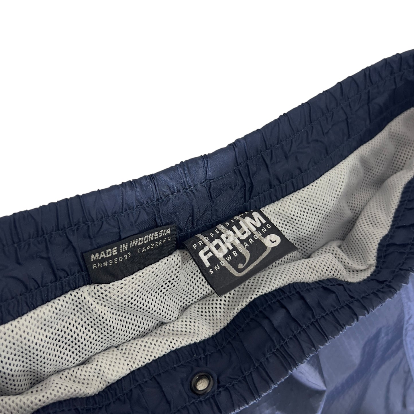 Forum Snowboards Track Pants Men’s Large