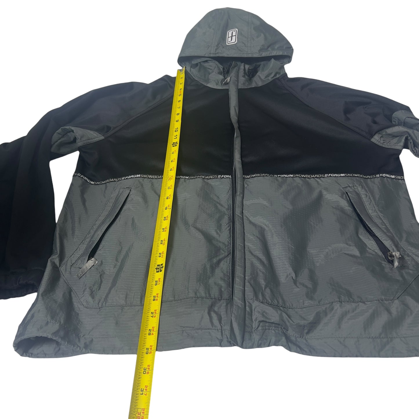Forum Snowboards hooded track jacket men’s large