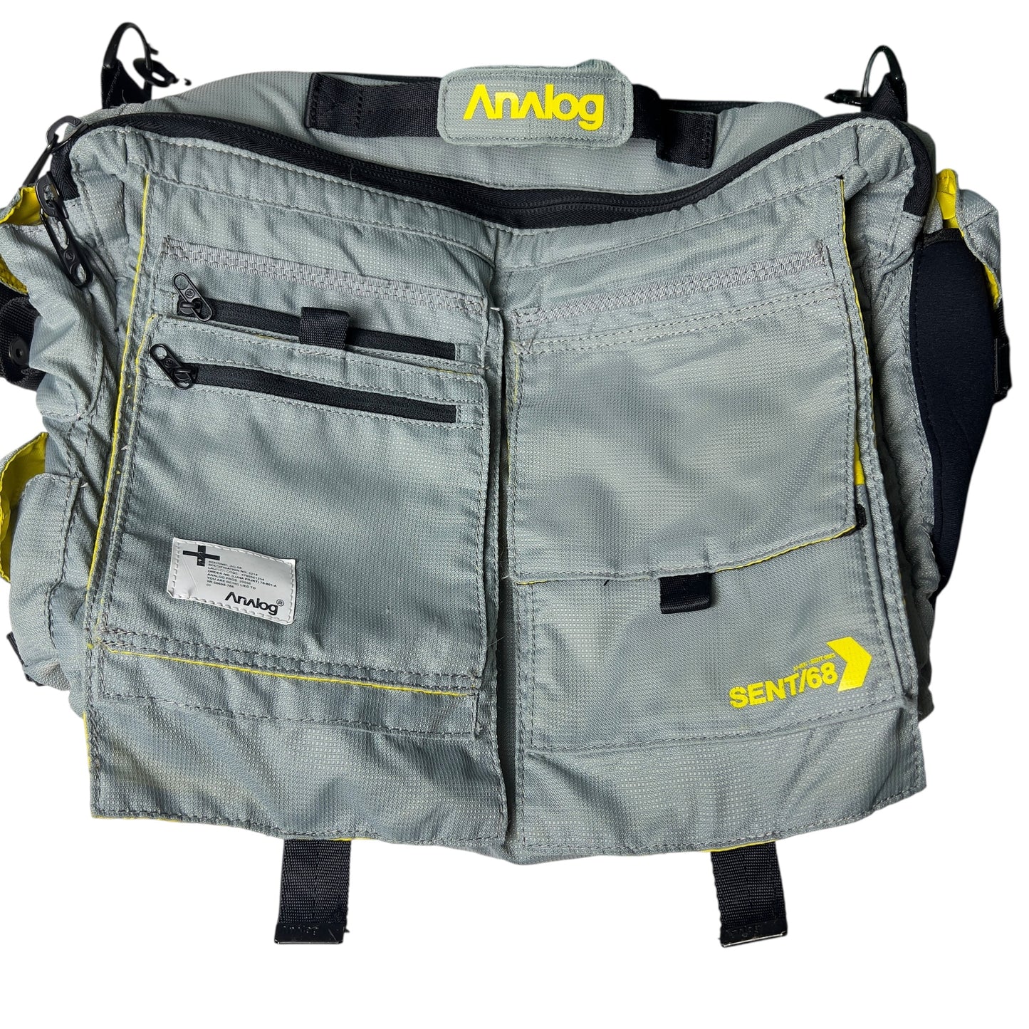 2004 Burton Analog Messenger DJ bag and 2004 T-Shirt (large) bundle snowboard