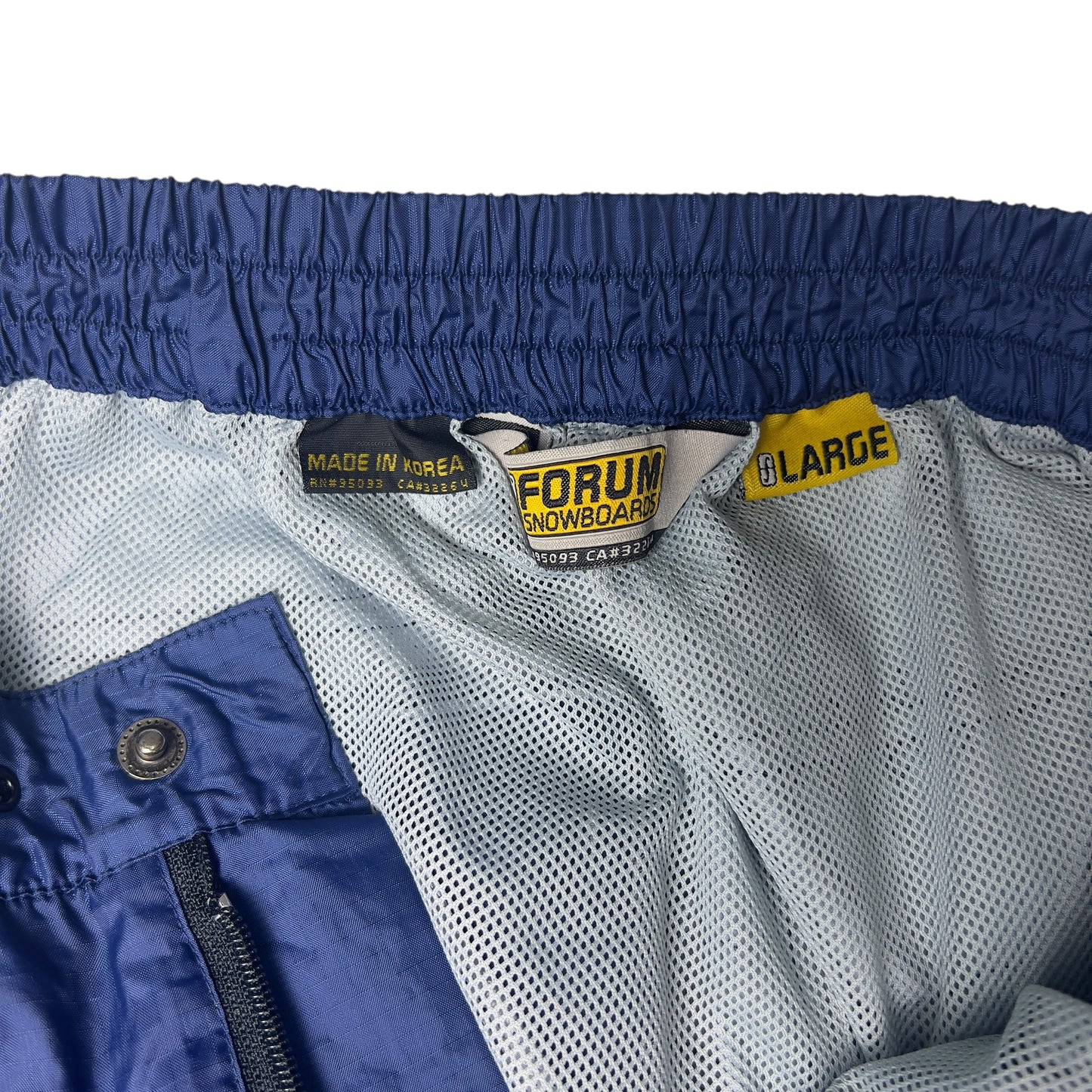 Forum Snowboards Track Pants Men’s Large