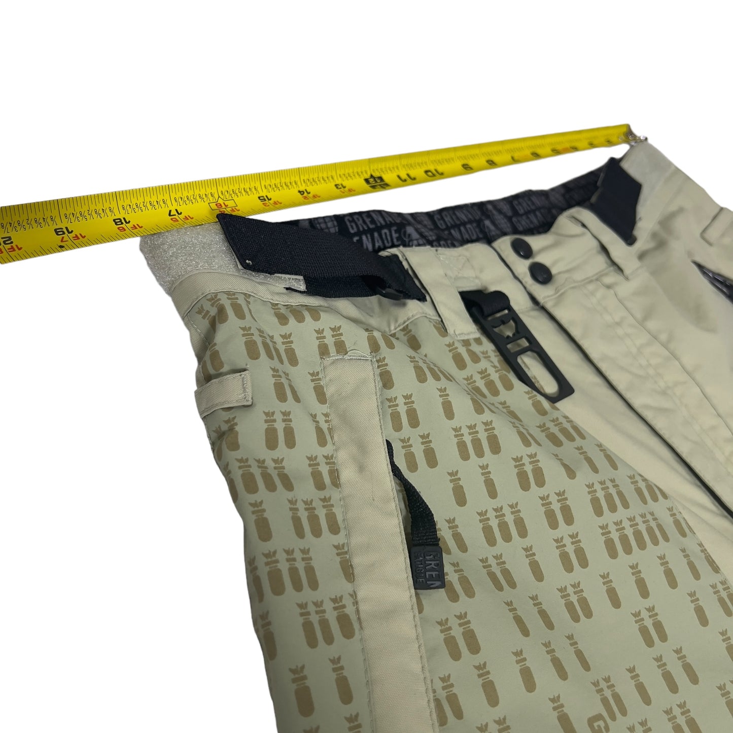 Grenade Fatigue Project Tan Snowboard Pants Men’s Large