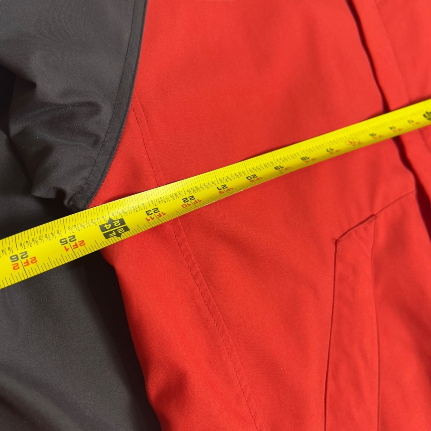 Forum Snowboards Red Shell Men's Large