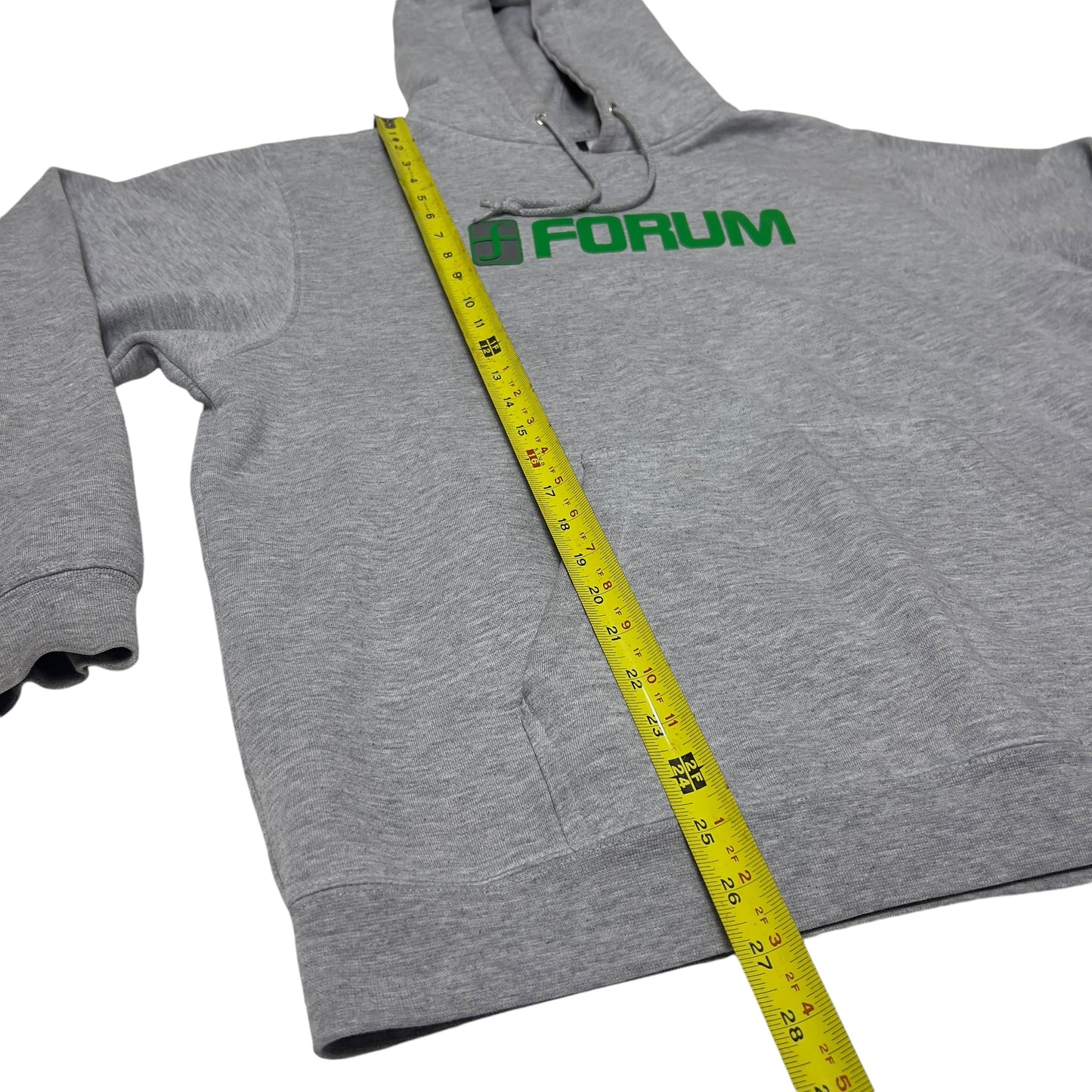 Forum Snowboards vtg hoodie men’s large