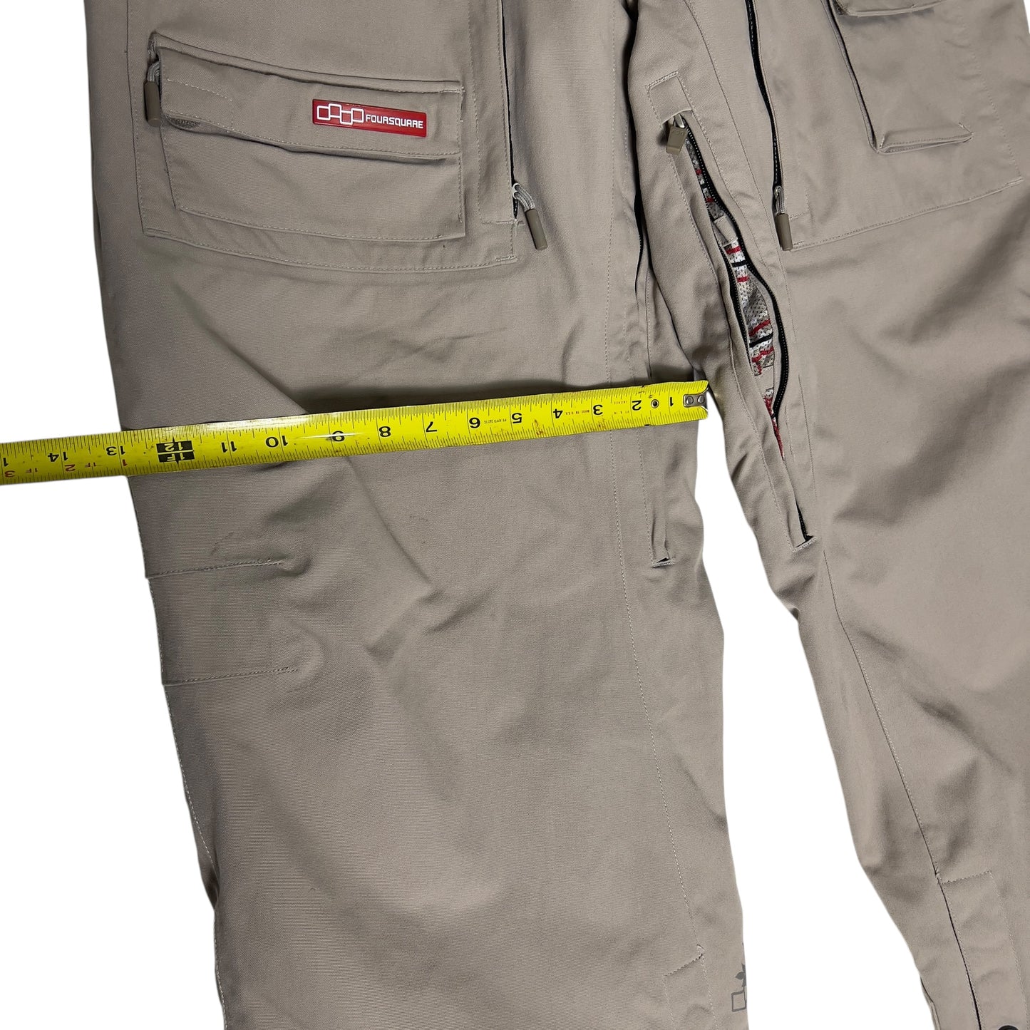 Foursquare super baggy snowboard pants men’s L (XL fit)