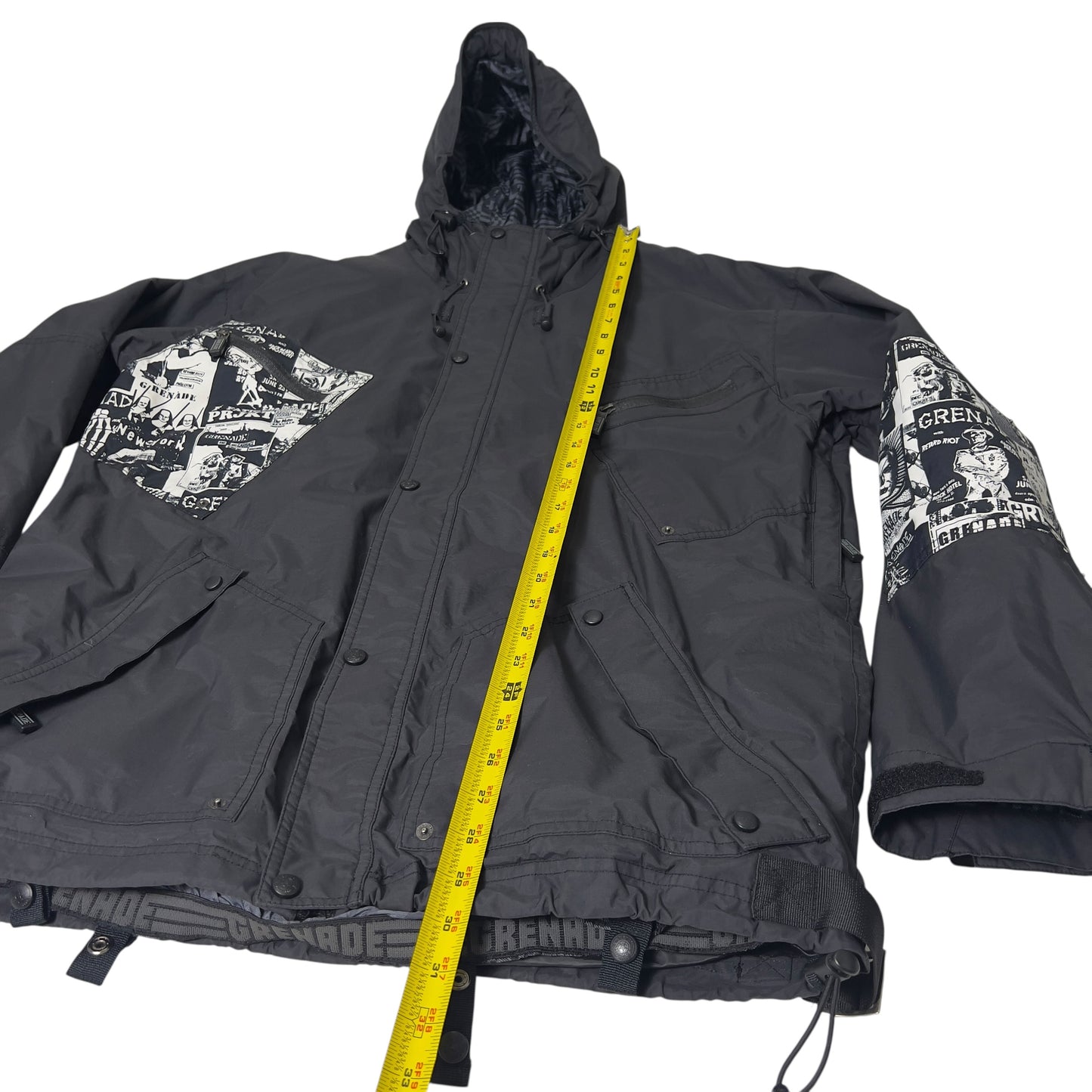 Grenade Snowboard Jacket Men’s Large (read description)