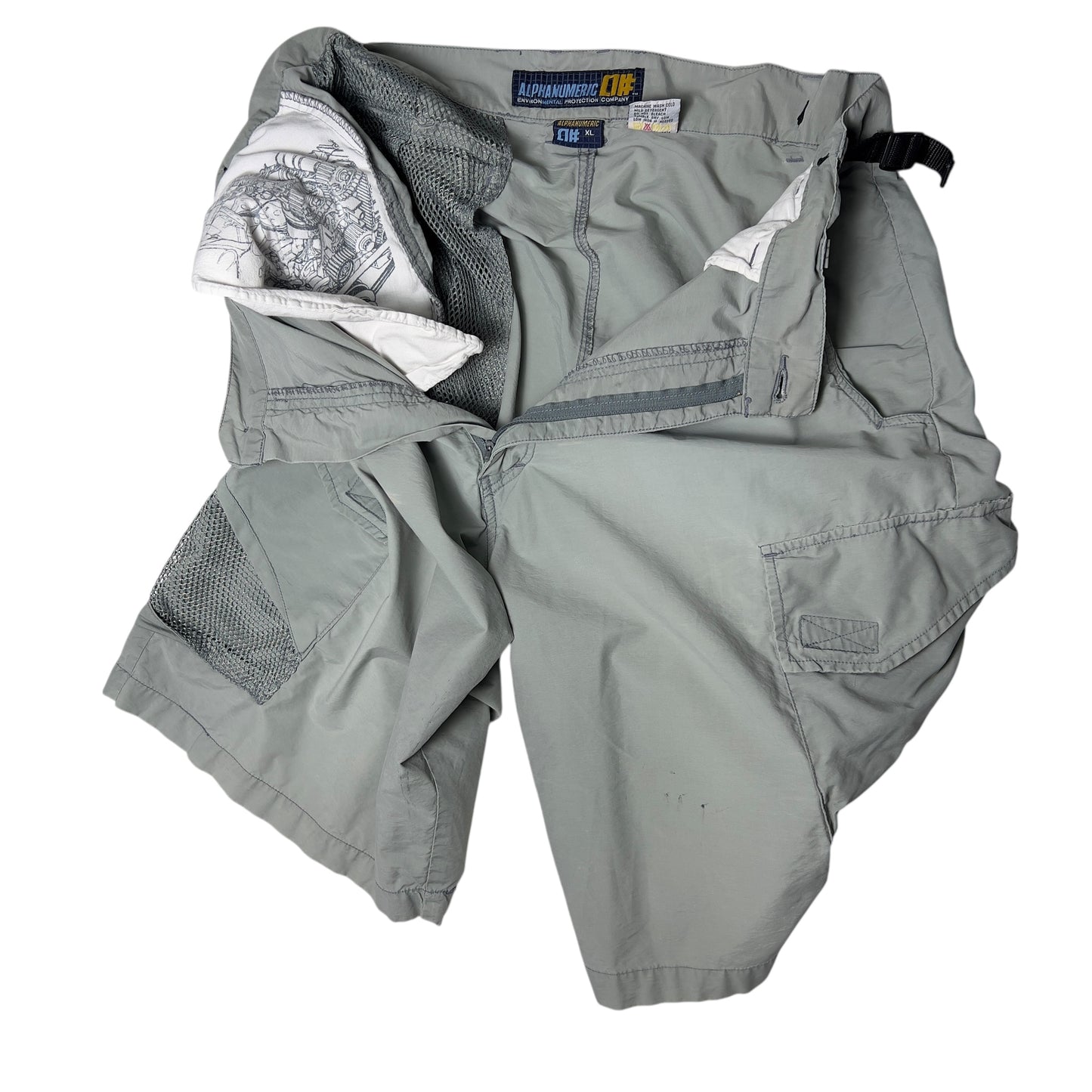 Alphanumeric Hiking Shorts Men’s XL