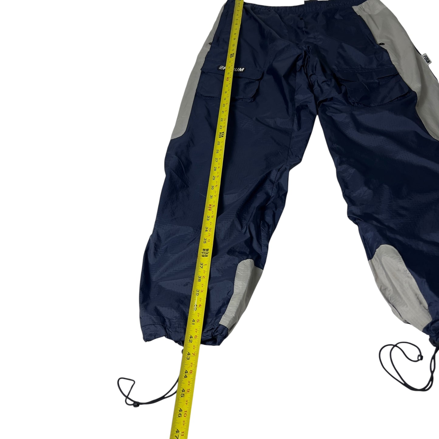 Forum Snowboards Track Pants Men’s Large