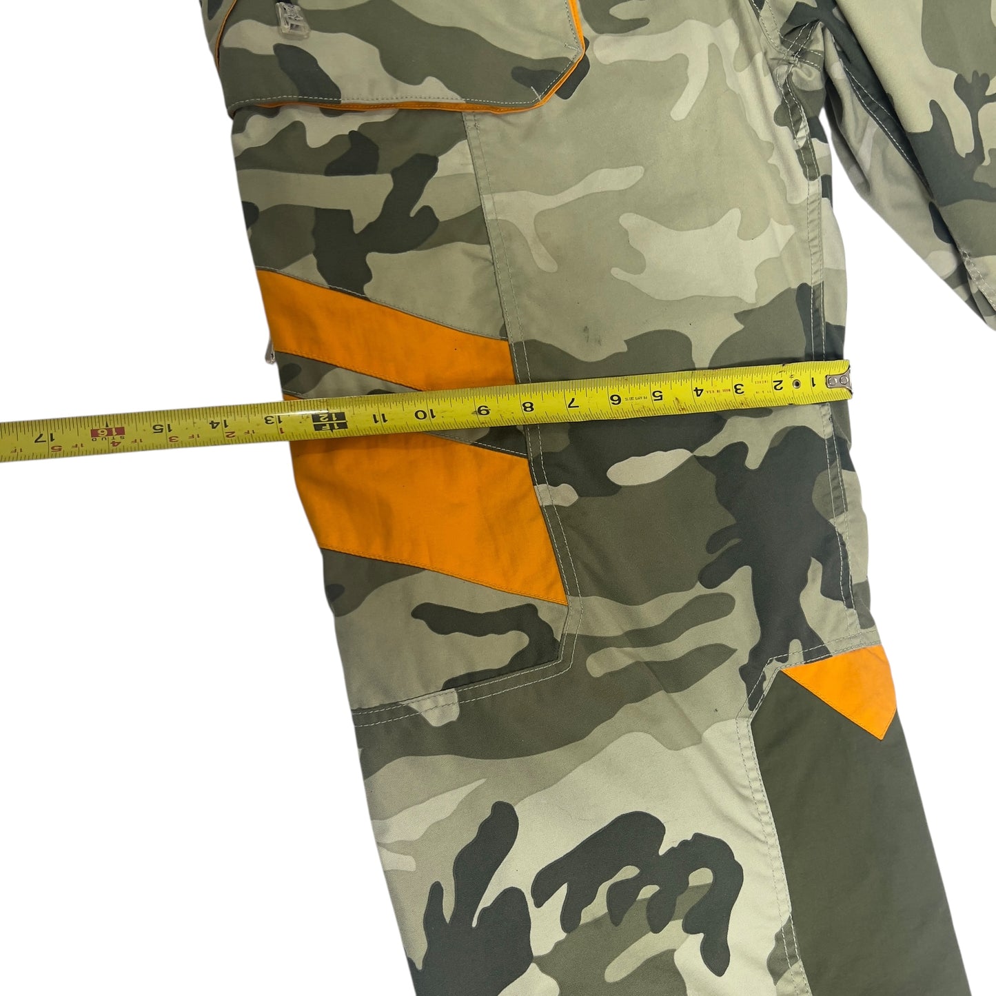 DUB Brand Weathergear camo snowboard pants men’s Large