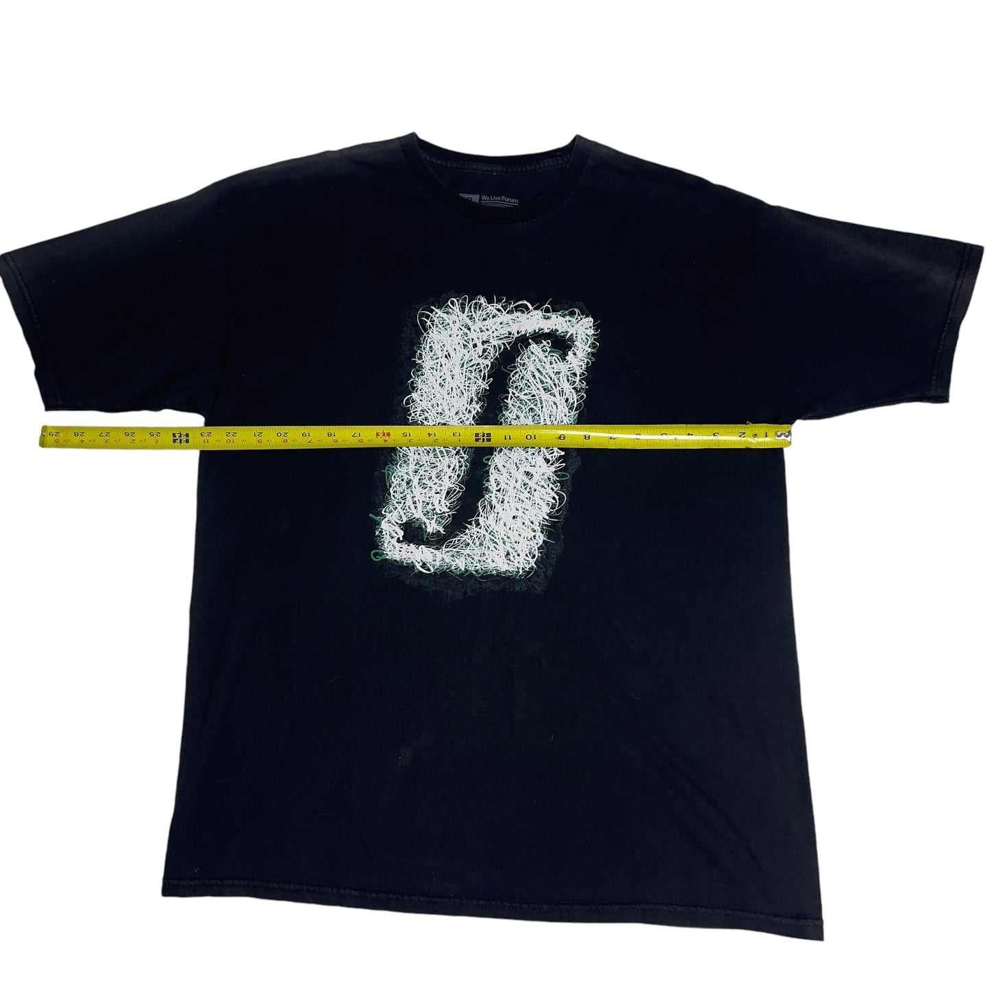 Forum Snowboards scribble shirt men’s XL