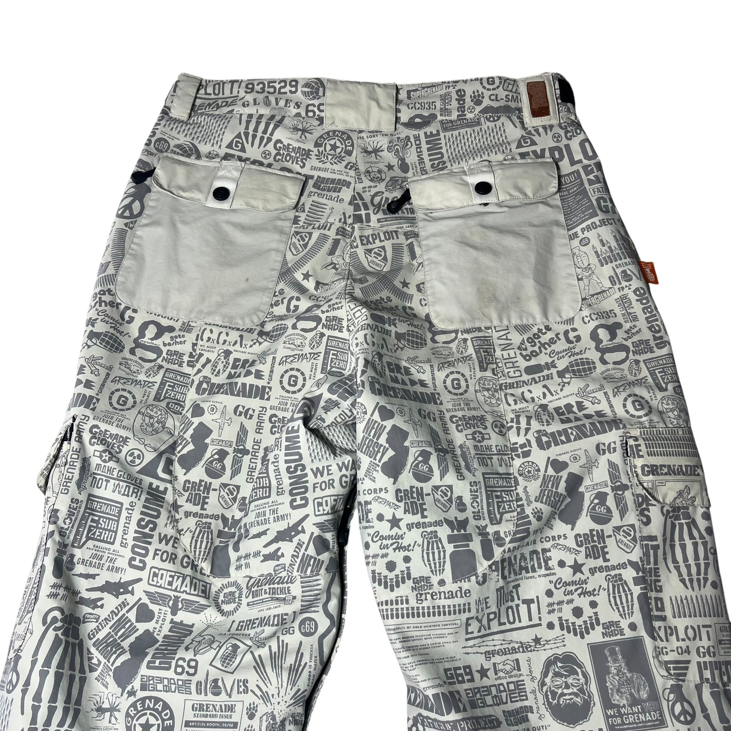 Grenade 07 fatigue project snowboard pants Men’s medium