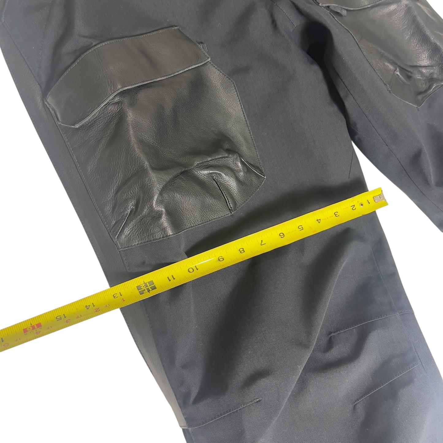 2004 Burton Analog Leather and Goretex Snowboard Pants Men’s XL