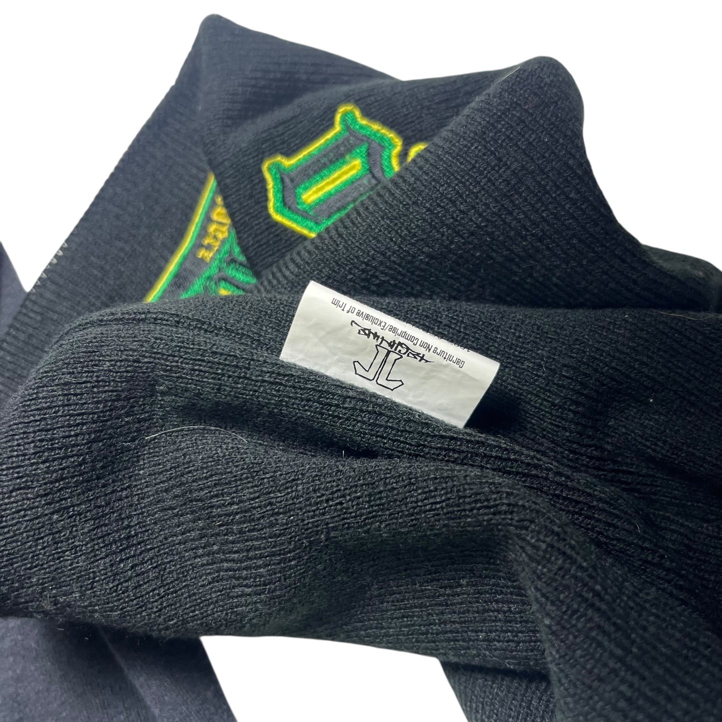 Technine OG Large shirt and beanie combo pack
