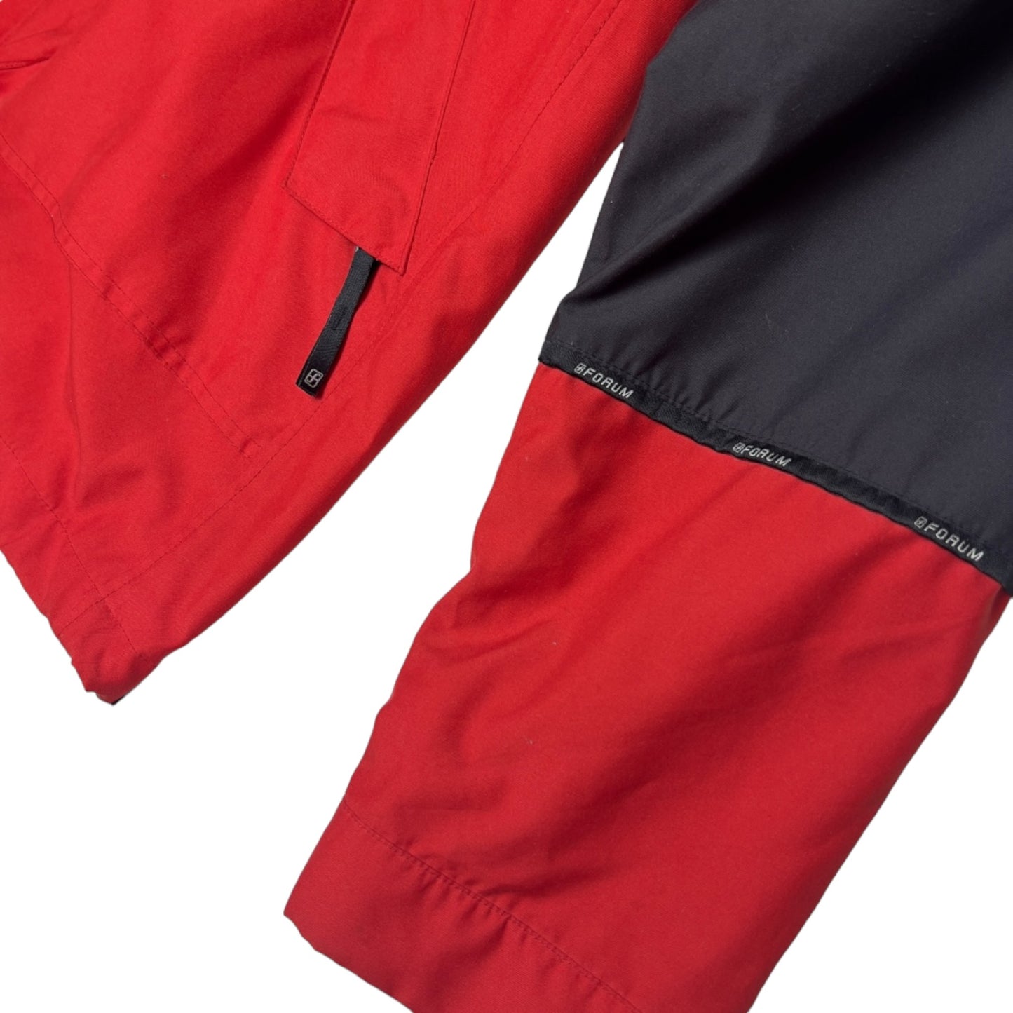 Forum Snowboards Red Shell Men's Large